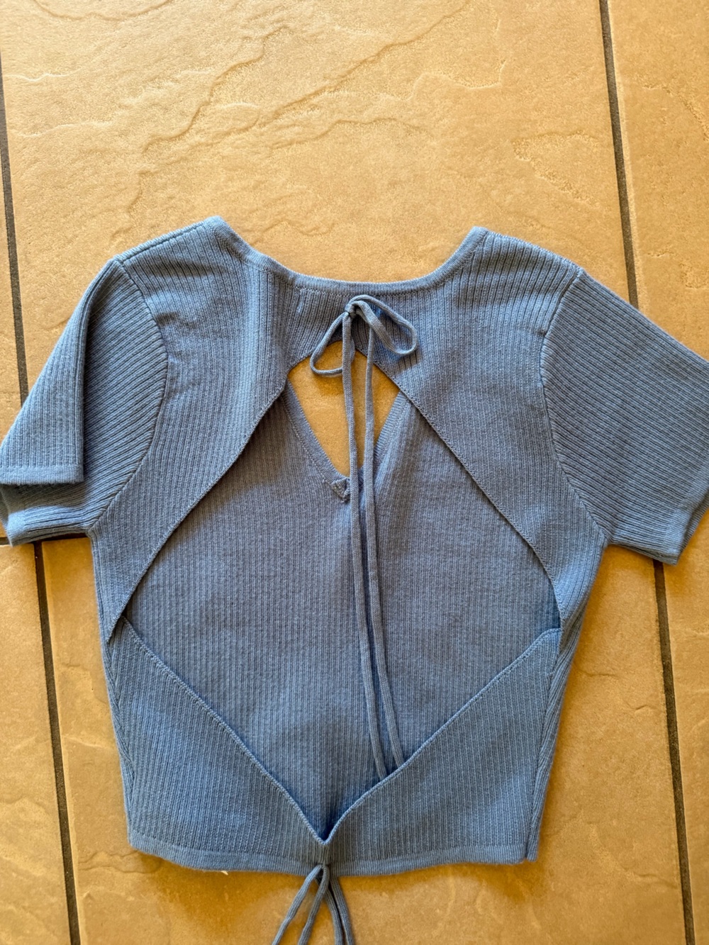 Blue Ribbed Crop Top with Tie-Back - Picture 4 of 5